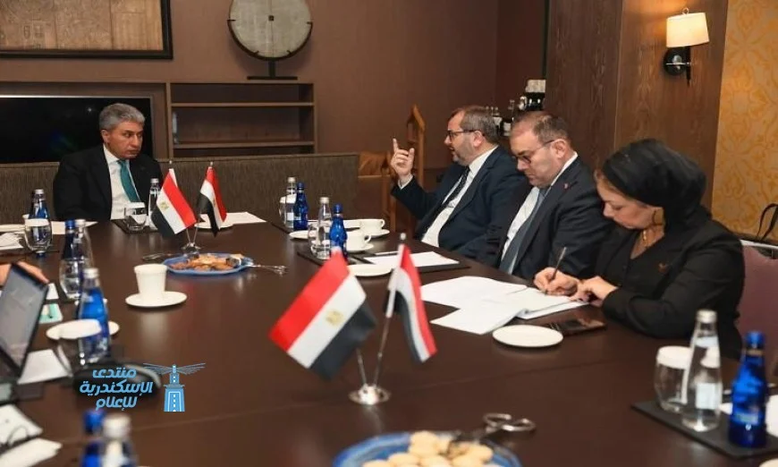 وزير السياحة يبدأ جولته المهنية في تركيا بلقاءات مع شركات الطيران الرئيسية