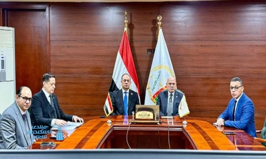 رئيس النيابة الإدارية يؤكد استكمال التحول الرقمي للهيئة في إطار رؤية مصر 2030