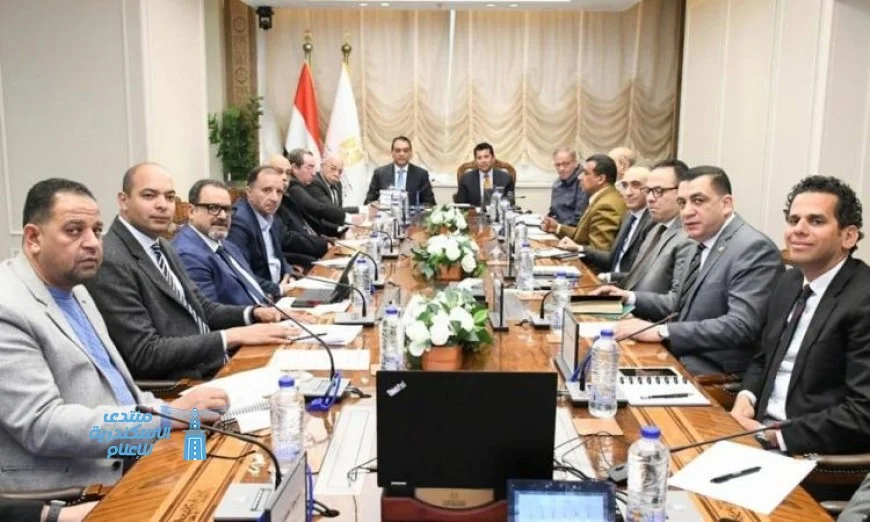 وزير الشباب والرياضة يجتمع بالمجلس العلمي للرياضة في مصر لتعزيز التطور الرياضي