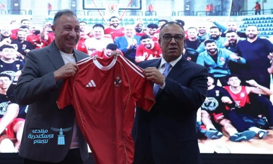 رئيس اتحاد السلة يقدم التهاني لنادي الأهلي بمناسبة فوزه بدوري المرتبط