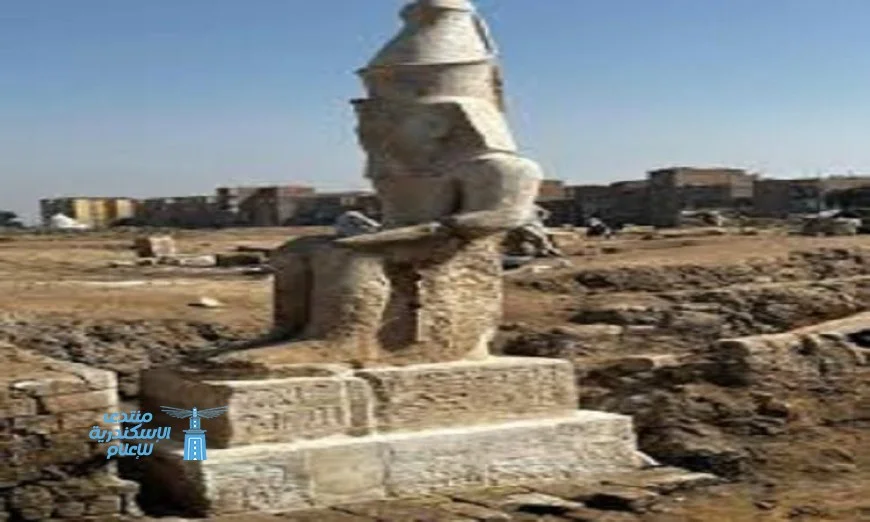 انطلاق الاحتفالات بعد انتهاء ترميم تمثال الملك رمسيس الثاني في الأشمونين بالمنيا
