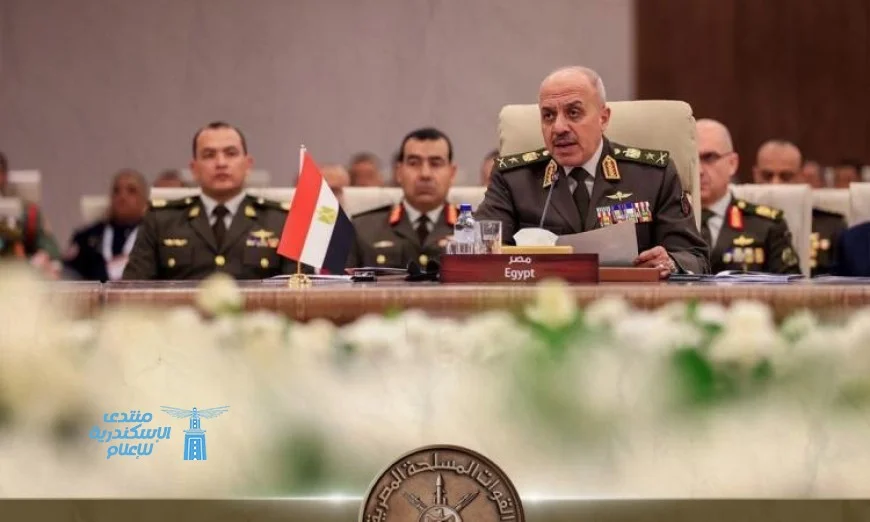 رئيس أركان حرب القوات المسلحة يعود إلى القاهرة بعد زيارة ناجحة إلى ليبيا