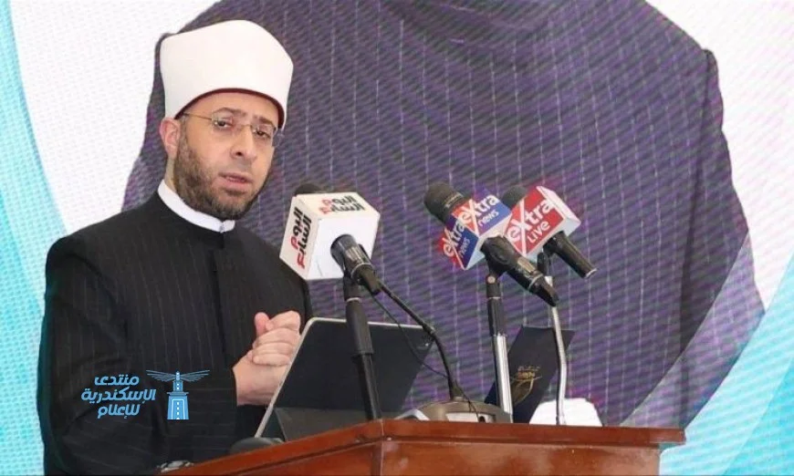 وزير الأوقاف ينعى وفاة الدكتور إبراهيم الدميري وزير النقل الأسبق بصورة مؤثرة