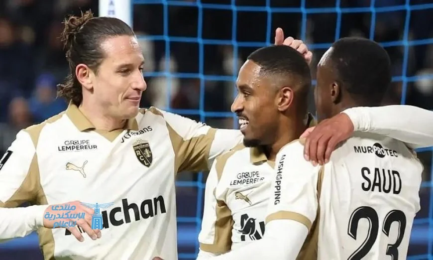 لانس يحقق فوزاً ساحقاً على باري إف سي بخماسية ويتصدر ترتيب الدوري الفرنسي