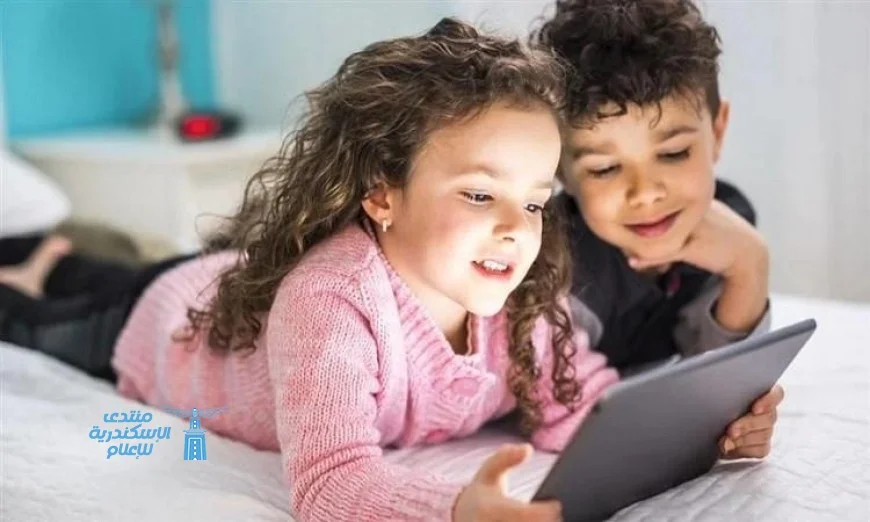 دراسة تكشف أن 350 ألف طفل يعانون من الاستخدام المفرط لمواقع التواصل الاجتماعي