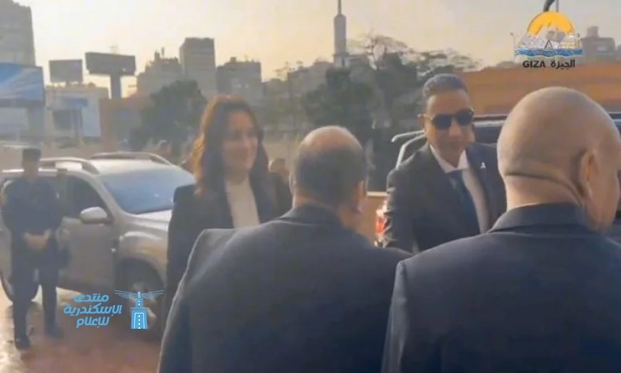 محافظ الجيزة الدكتور أحمد الأنصاري يصل إلى ديوان محافظة الجيزة لتعزيز الخدمات المحلية