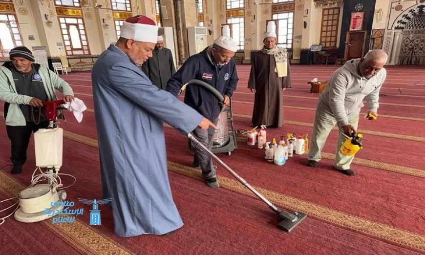 أوقاف البحر الأحمر تشهد انطلاق حملة تنظيف شاملة للمساجد لتحسين البيئة الروحية