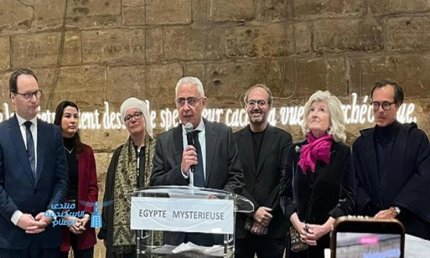 افتتاح معرض لغز مصر للصور الفوتوغرافية في باريس يبرز سحر التراث المصري