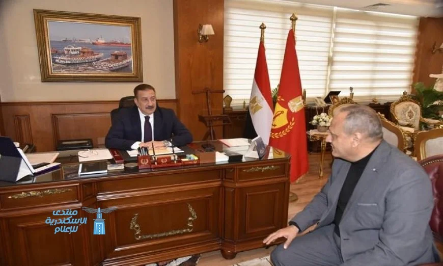 محافظ بورسعيد يرحب بزيارة وفد مديرية التربية والتعليم لتعزيز التعاون التعليمي
