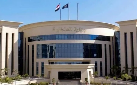 الداخلية ترد على ادعاءات كاذبة من شخص ضد ضابط شرطة في فيديو مثير للجدل