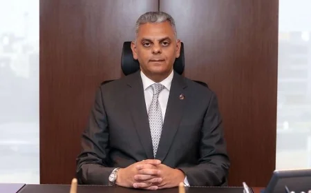 الزهيري يؤكد أن قرارات الحكومة للعمل عن بعد تعزز النمو في قطاع التأمين