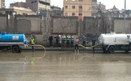 محافظ القليوبية يتفقد جهود شفط مياه الأمطار في مدن وأحياء المحافظة