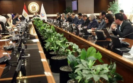 وزير الصحة يقود اجتماعاً حاسماً لمناقشة الحساب الختامي لموازنة 2024-2025