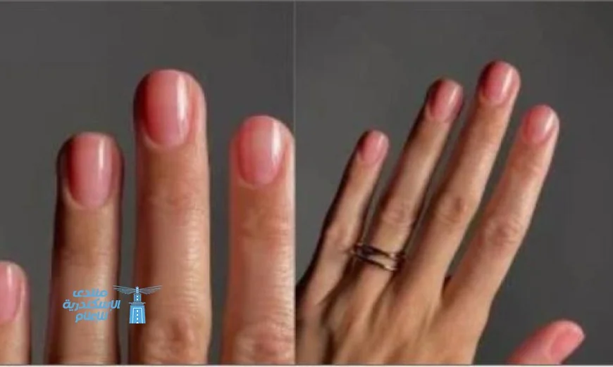 أظافر ملونة بالألوان المائية تكتسح موضة ربيع 2026