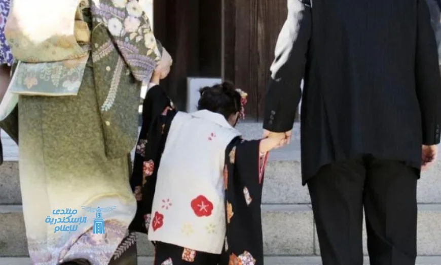 اليابان: عدم رغبة معظم غير المتزوجين تحت 30 عاماً في إنجاب الأطفال