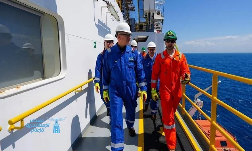 وزير البترول يزور سفينة حفر جديدة لبدء تشغيل 5 آبار غاز لصالح بي بي وأركيوس