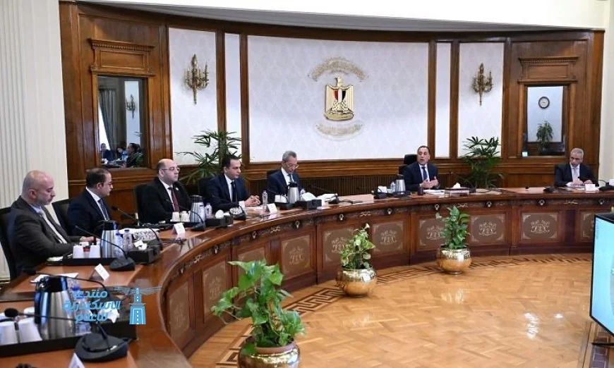 مدبولي يؤكد عدم وجود خطط لزيادة أسعار المحروقات خلال الفترة الحالية