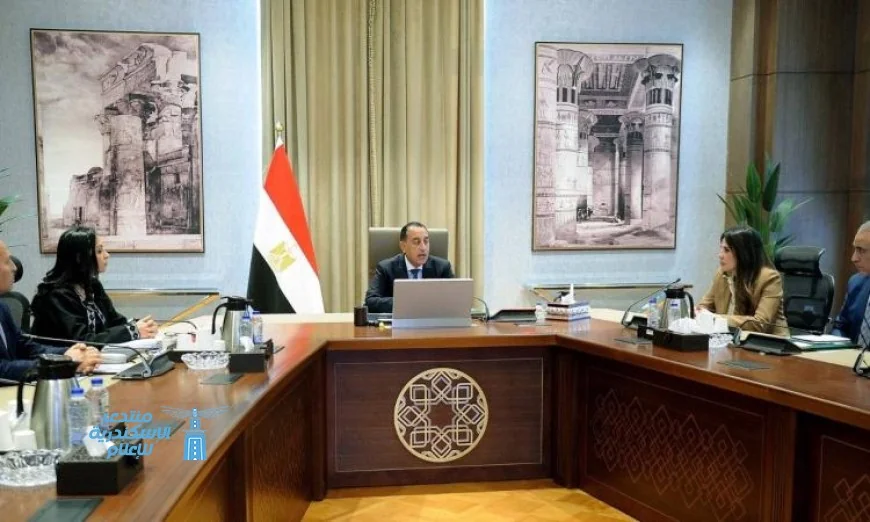 رئيس الوزراء يراقب خطوات طرح وحدات سكنية للإيجار لصالح المواطنين