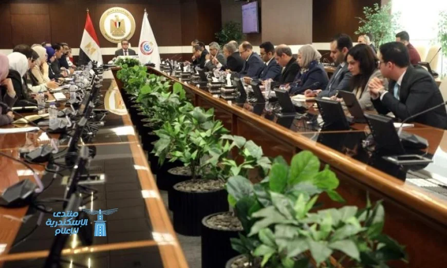 وزير الصحة يقود اجتماعاً حاسماً لمناقشة الحساب الختامي لموازنة 2024-2025