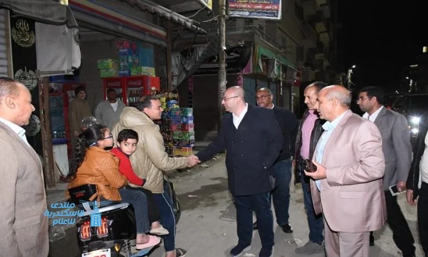 محافظ الفيوم يواصل جولات الليل التفقدية لضمان الالتزام بمواعيد إغلاق المحلات