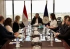 وزير السياحة يتعاون مع شركة فيزا لتعزيز تجربة السياحة في مصر من خلال شراكة استراتيجية