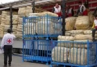 الصليب الأحمر الدولي يرسل أولى شحنات المساعدات الطارئة إلى إيران منذ اندلاع الحرب