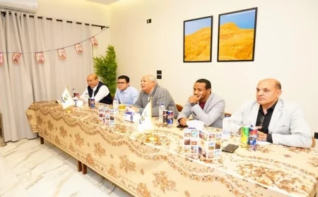 محافظ مطروح يعلن خطة لتجميل مدخل سيوة وتقنين أوضاع الفنادق والبازارات