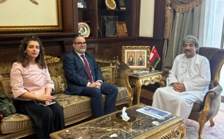 سفير عمان في القاهرة يبرز التزام السلطنة القوي بدعم الأونروا سياسياً ومالياً