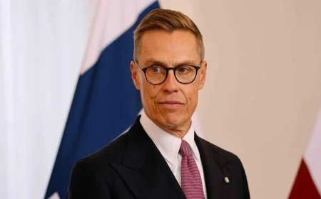 رئيس فنلندا يكشف عن محادثات مثمرة مع ترامب حول إيران وحلف شمال الأطلسي