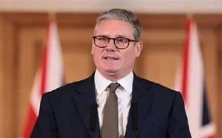 ستارمر ينتقد الهجوم على مصفاة نفط كويتية ويؤكد تأييده لدول الخليج