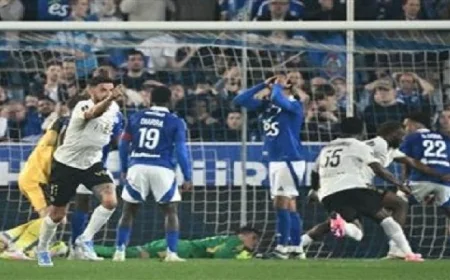 نيس يتعثر مجددًا في الدوري الفرنسي بخسارته أمام ستراسبورج بثلاثة أهداف