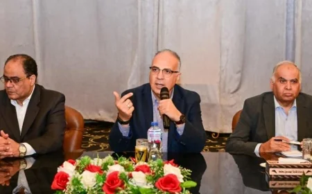 سويلم يشارك في ورشة عمل لمتابعة الاستعدادات لموسم الصيف 2026