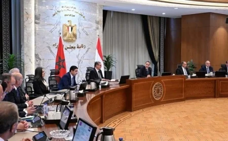 وزير الخارجية يدعو لتحسين العلاقات بين مصر والمغرب وتعزيز التعاون المشترك