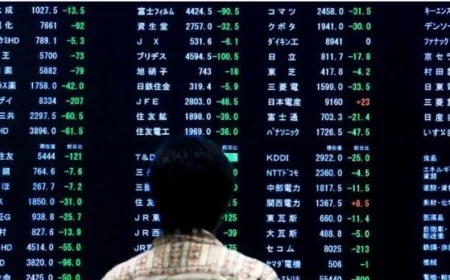 تباين أداء الأسهم الآسيوية مع تصاعد مخاوف الطاقة واقتراب موعد ترامب الحرج مع إيران