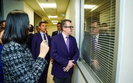 وزير التخطيط يؤكد دعم الحكومة الكامل لمستشفى أهل مصر لرفع مستوى الخدمة الصحية