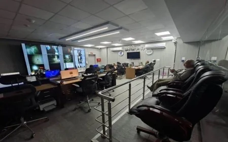 سكرتير عام الفيوم يراقب الالتزام بمواعيد غلق المحلات ويحث على ترشيد استهلاك الكهرباء