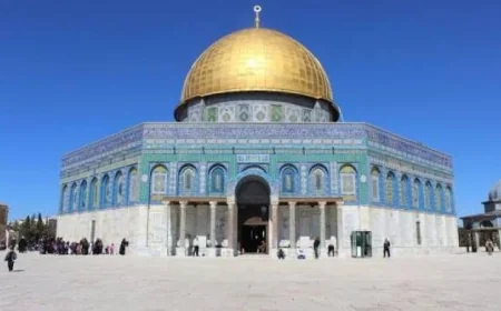 استئناف الصلاة في الأقصى بعد 40 يوما من الإغلاق حسب تأكيد وزير الأوقاف الأردني