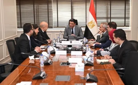وزير الصناعة يناقش مع لوريال مصر استراتيجيات التوسع وتعزيز المكون المحلي