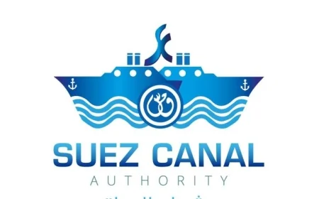 قناة السويس تنقذ طاقم سفينة خدمات بحرية وتعيد شحنته بأمان