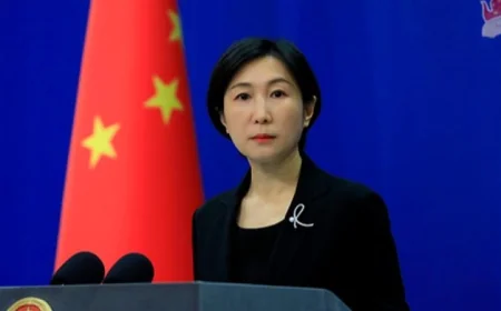 الصين تكشف عن اتفاق بين باكستان وأفغانستان لتجنب التصعيد بعد محادثات ثلاثية مهمة