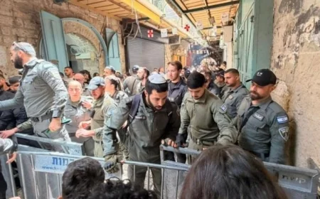 الخارجية الفلسطينية تندد بشدة باعتداءات قوات الاحتلال على المصلين ومجموعات الكشافة في القدس