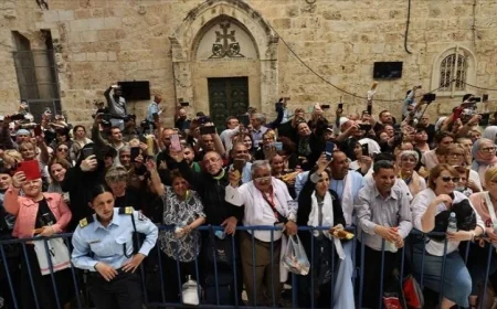 الأردن يندد بانتهاكات شرطة الاحتلال ضد المسيحيين في القدس خلال احتفالات سبت النور