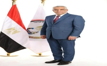 وزير الدولة للإنتاج الحربي يبعث بأسمى التهاني للبابا تواضروس الثاني بمناسبة عيد القيامة المجيد