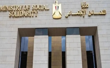 وزيرة التضامن الاجتماعي تتحقق من آثار حريق مصنع الزاوية الحمراء وتقديم الدعم للمتضررين