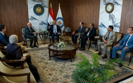 وزير البترول يكشف عن اهتمام شركة توتال الفرنسية بالبحث عن الغاز في منطقة غرب المتوسط