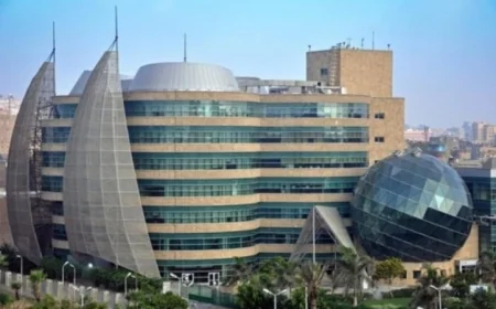 مستشفى 57357 يعلن عن إطلاق برنامج ثوري في الصيدلة الإكلينيكية الافتراضية لعام 2026