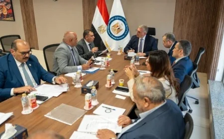 بدوي يؤكد أهمية التوسع في تكنولوجيا الحفر الأفقي والتكسير الهيدروليكي لرفع مستوى الإنتاج