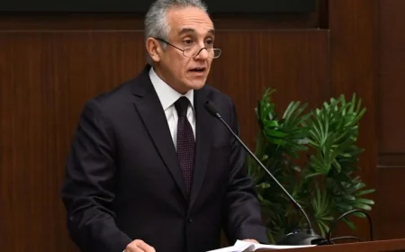 وزير العدل يكشف عن قانون رائد ينظم إجراءات الأحوال الشخصية للمسيحيين لأول مرة