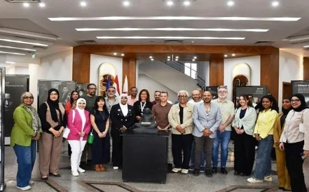 محافظ أسوان يتواجد في جلسة متميزة بملتقى شباب السينمائيين