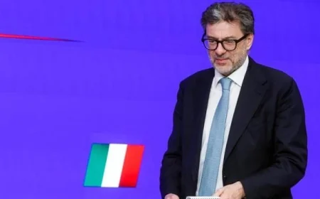 وزير الاقتصاد الإيطالي يؤكد ضرورة زيادة الإنفاق الدفاعي لمواجهة أزمة الطاقة